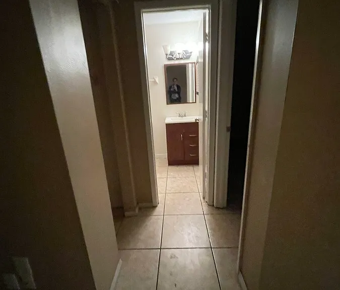 511 Manor Cir #1 — Photo 37