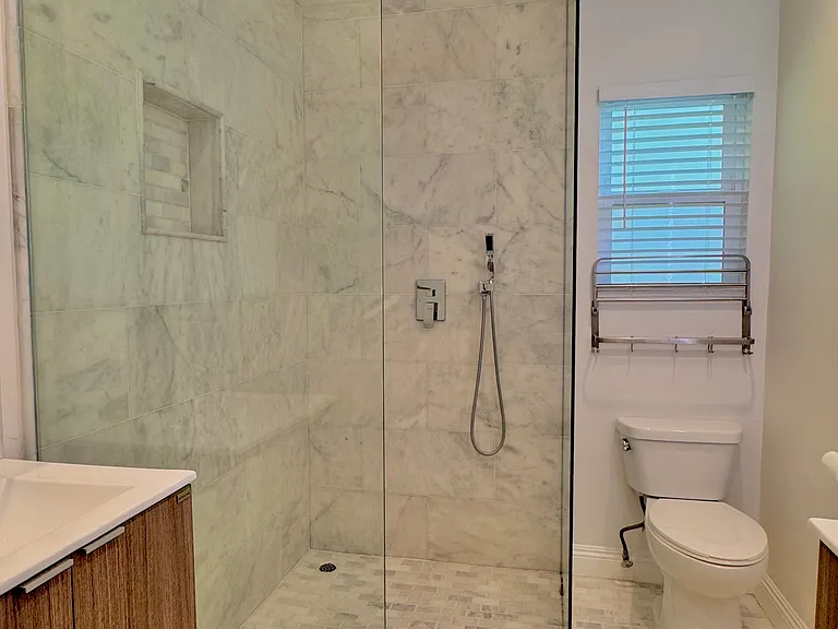 11815 Darlington Ave #1 — Photo 11