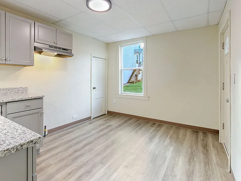 5816 Smithfield St #3 — Photo 9