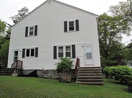 2nd image of 129 Russ St
