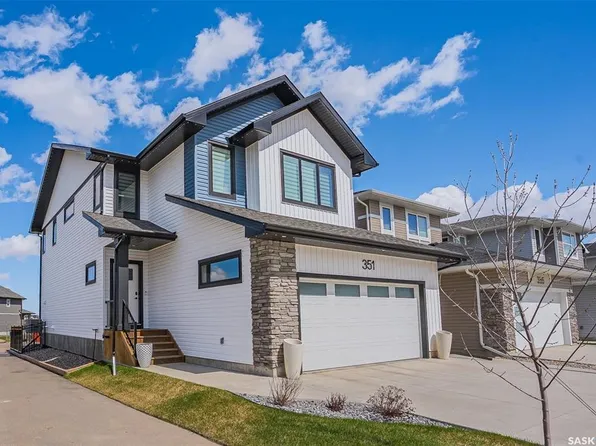 351 Aniskotaw BEND, Saskatoon, SK S7V 1M1
