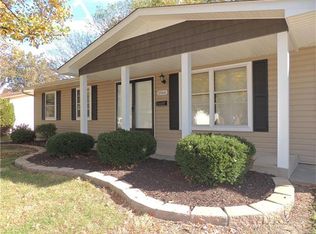 2166 Aristocrat Dr, Florissant, MO