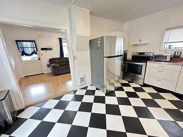503.5 S Almon St — Photo 13