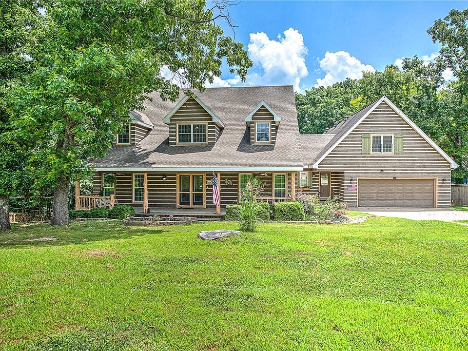1st image of 9570 Palomino Dr