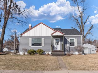 1800 Merle Hay Rd, Des Moines, IA 50310