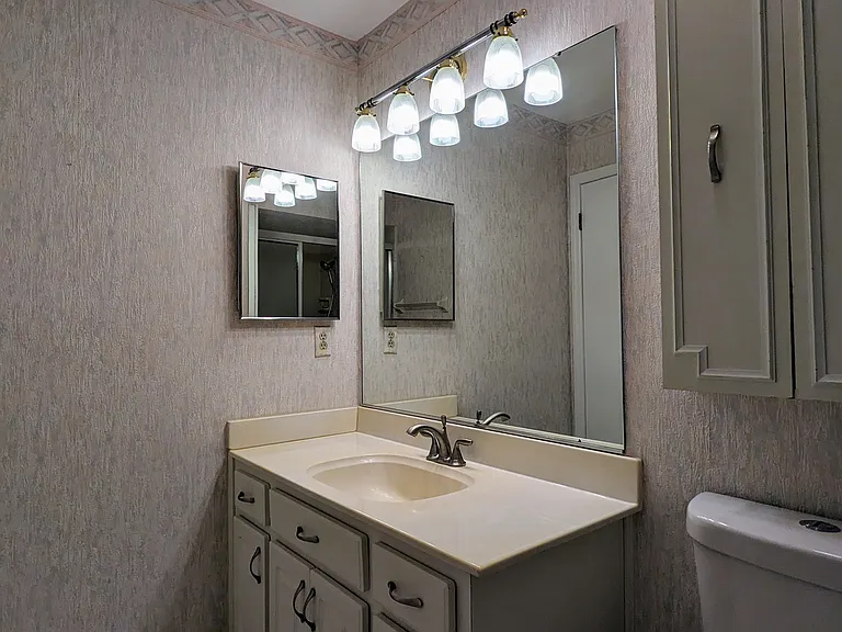 1624 Layton Ct — Photo 22