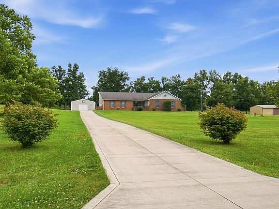 5th image of 11658 Walnut Hill Dr NW
