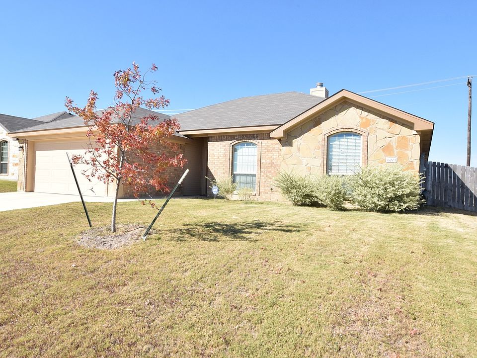 1st image of 6001 Newcastle Dr