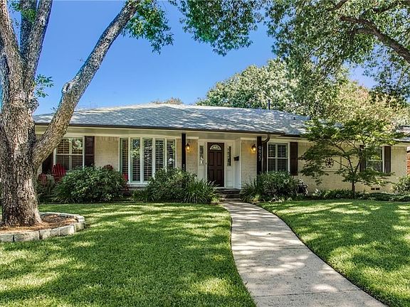 2nd image of 9927 Tanglevine Dr