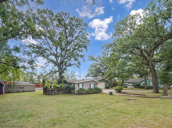 10135 W 5th Ave, La Grange, IL 60525