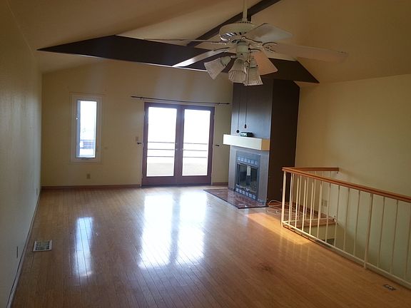 5th image of 508 W Kalmia St APT 3