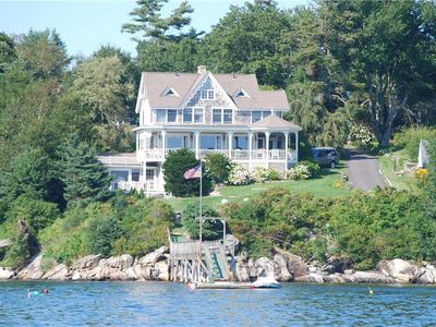 17 Hahn Cove  Road, West Boothbay Harbor, ME, 04575