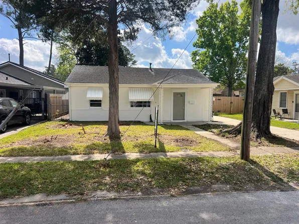 293 E Shannon Ln, New Orleans, LA 70123