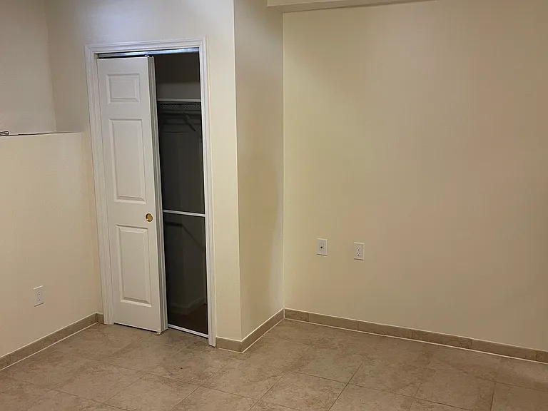 448 Mosely Ave #2 — Photo 7