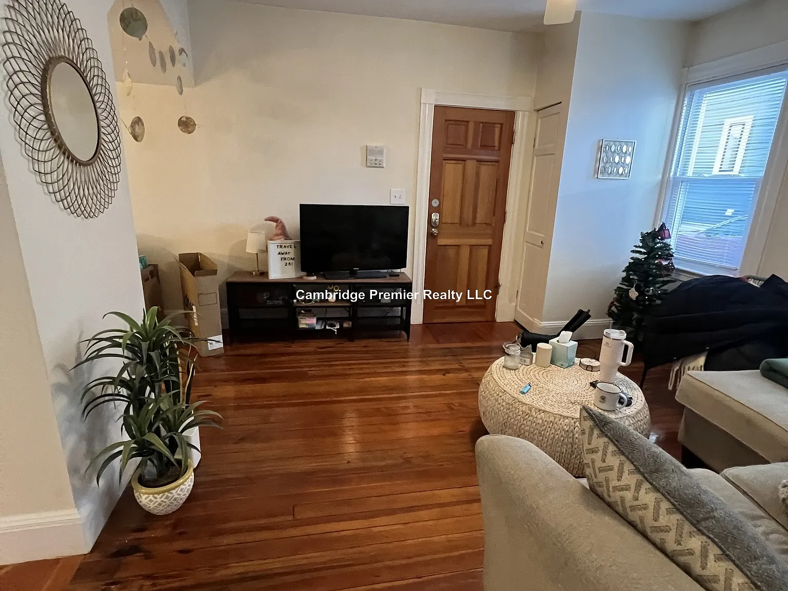 2 bed, 875 sqft, $3,375 — Photo 3