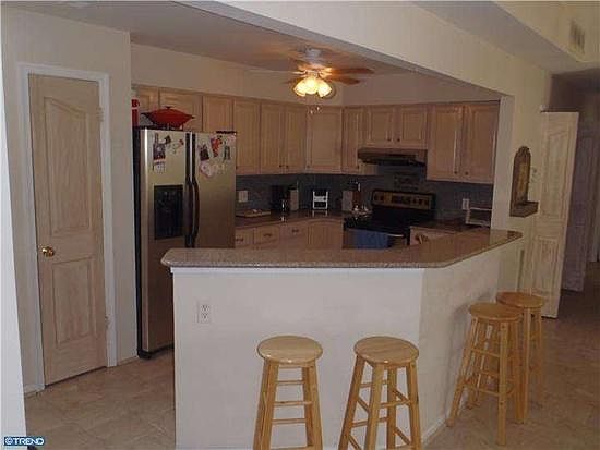3rd image of 308 Remington Ct