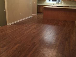 201 Suncrest Ter, Morgantown, WV 26505