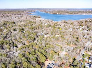 1081-1081 Main St #B, Cotuit, MA 02635