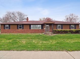 1304 W Windsor Rd, Champaign, IL 61821