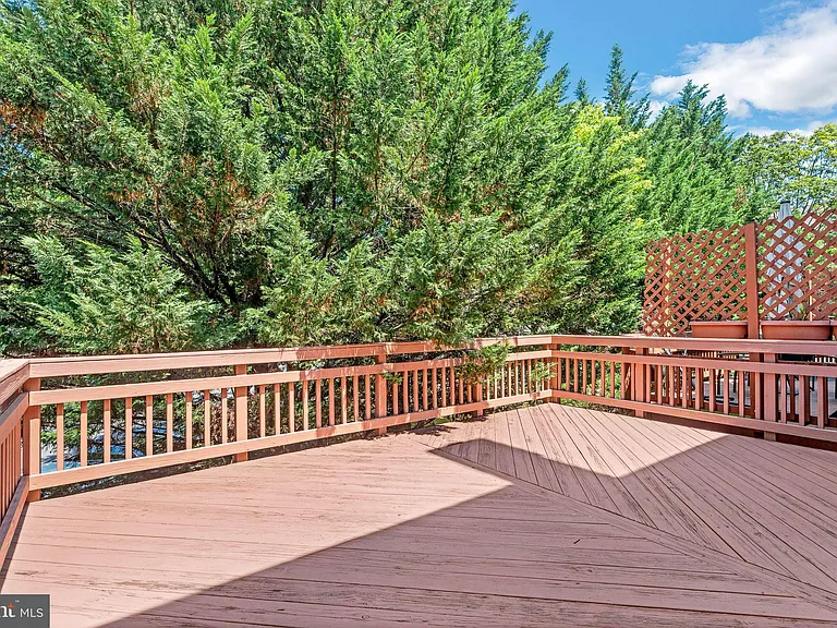 20539 Golf Course Dr #305 — Photo 28