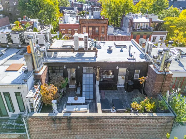 457 West 22nd Street image 34 of 45