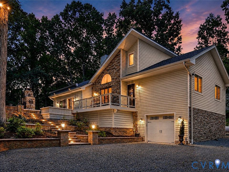 1st image of 191 Oakwood Dr