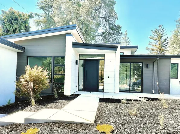 16215 Seaborn Ct, Monte Sereno, CA 95030