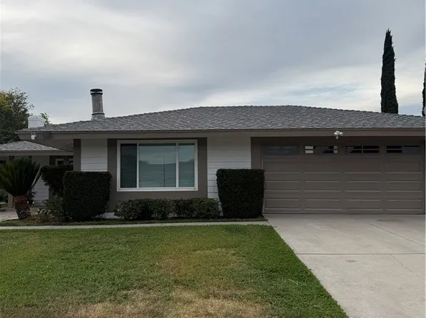 10389 Brookway Pl, Riverside, CA 92505