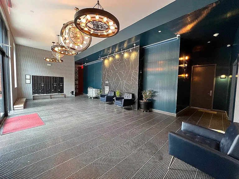 374 Kosciuszko St #1B — Photo 18