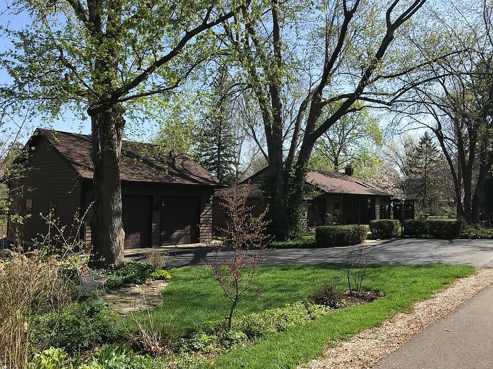 1st image of 11950 S Richard Ave
