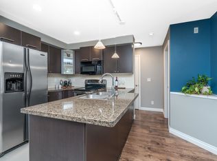 5454 198th St #107, Langley, BC V3A 1G2