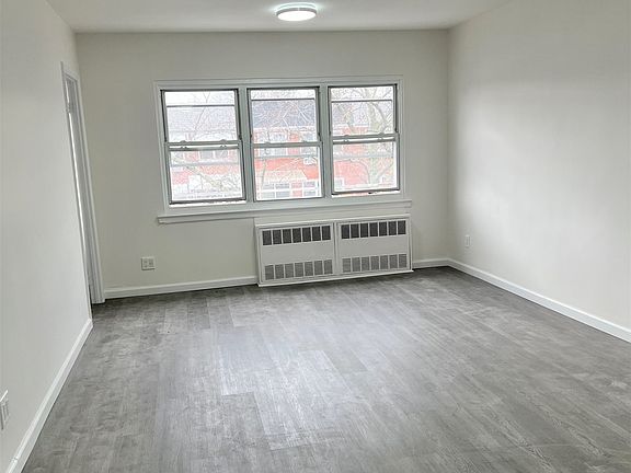 3rd image of 61-27 217th St Floor 3