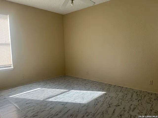 417 San Blas — Photo 4