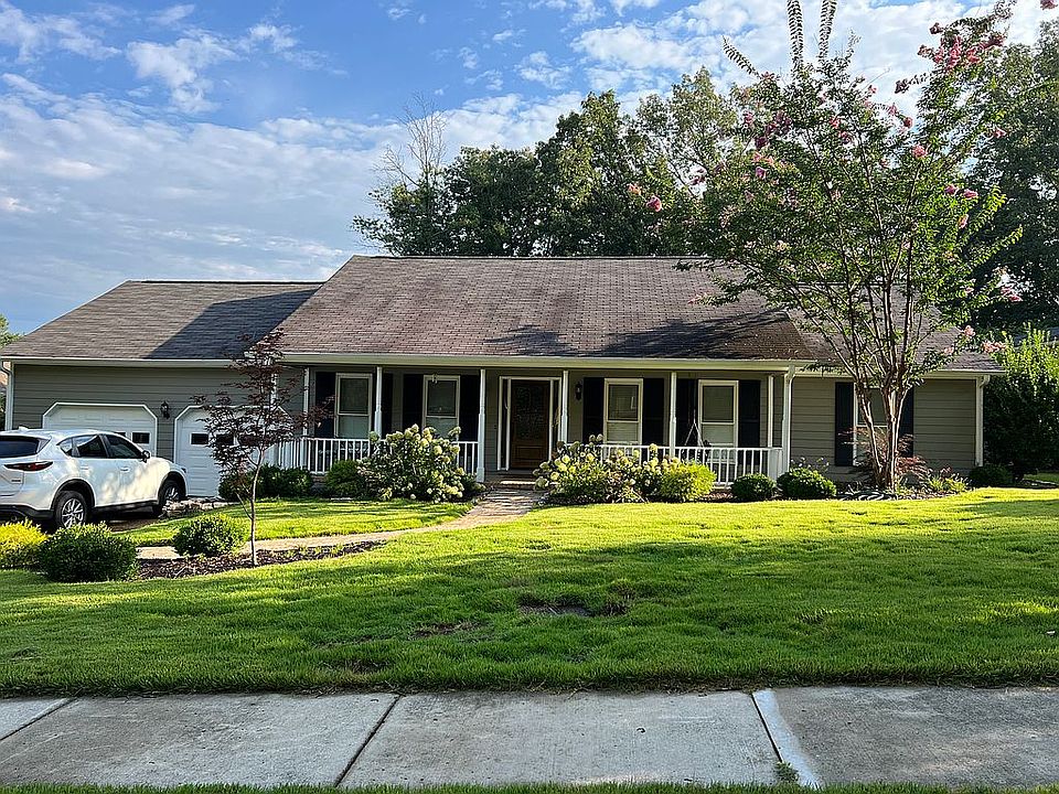 1st image of 1303 Teenajo Dr SE