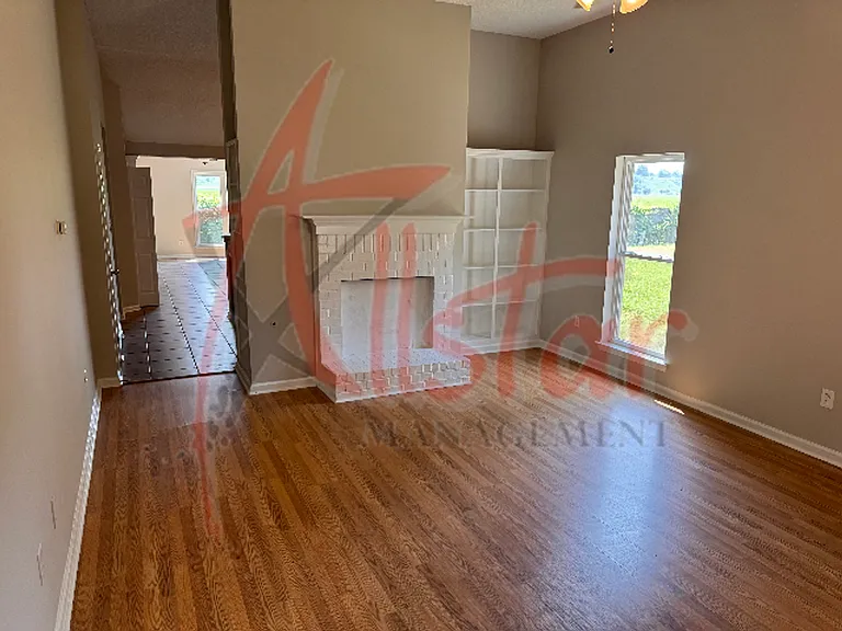 5628 Kaitlyn Dr E — Photo 6