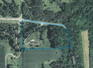 16471 Jade Rd, Fayette, IA 52142