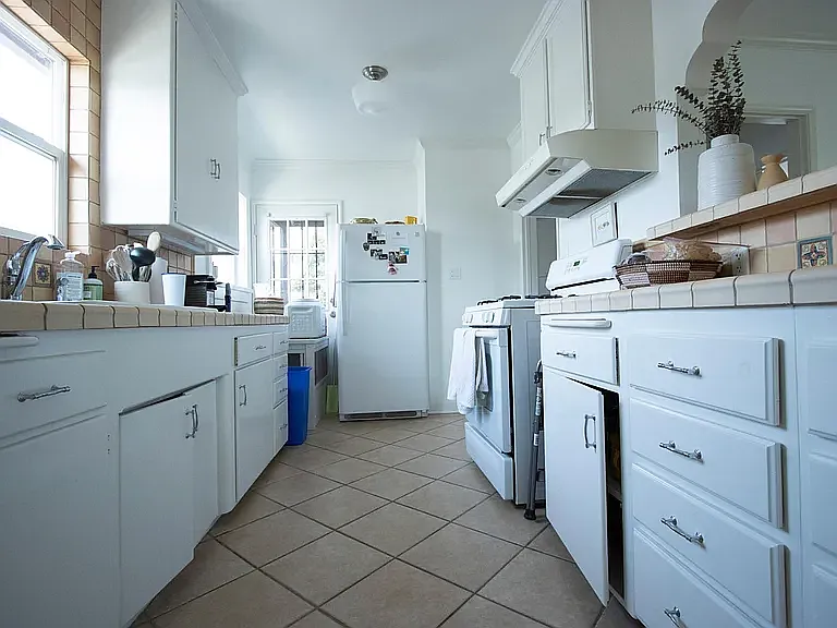 3259 La Clede Ave #3261-1/2 — Photo 15