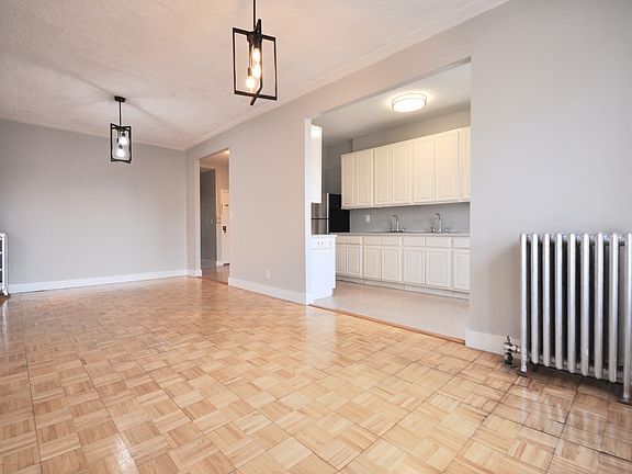 5th image of 330 Albany Ave Floor 3