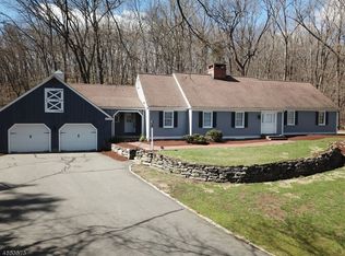 13 Bear Cave Rd, Blairstown, NJ 07825