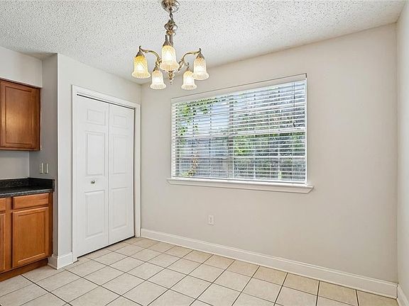 4th image of 35240 Bayou Liberty Rd