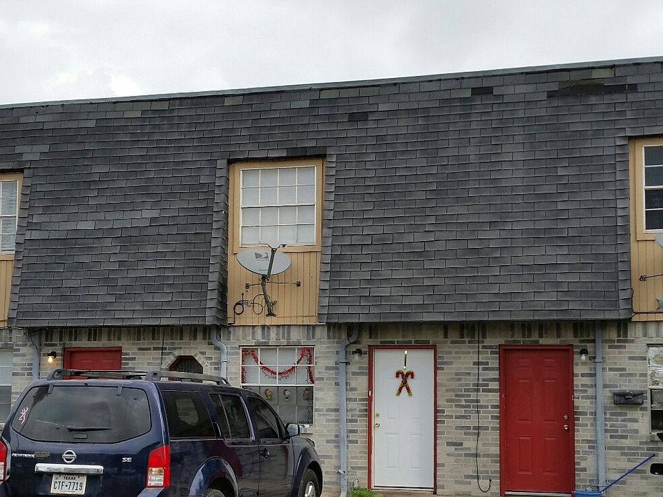 1st image of 499 Jay St
