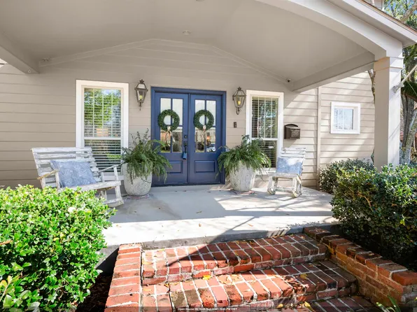 1385 Lobdell Ave, Baton Rouge, LA 70806