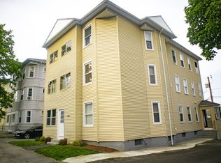 105 Arthur St, Worcester, MA 01604