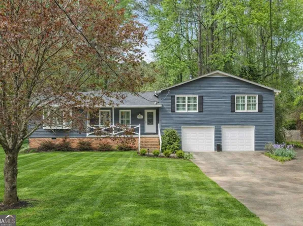 3851 Meadow Ln, Marietta, GA 30062
