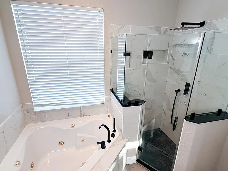 4002 SW Jarmer Rd — Photo 13