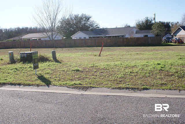 1st image of 20 Firefly Ln