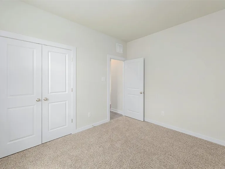 512 Clearlake Dr — Photo 25