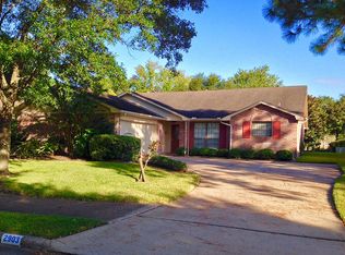 2903 Poplar Creek Ln, Pearland, TX 77584
