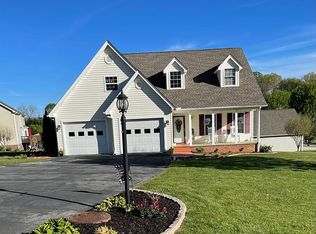 33505 Spring Hill Dr, Glade Spring, VA 24340