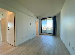 5911 Alderbridge Way #1704, Richmond, BC V6X 4C6